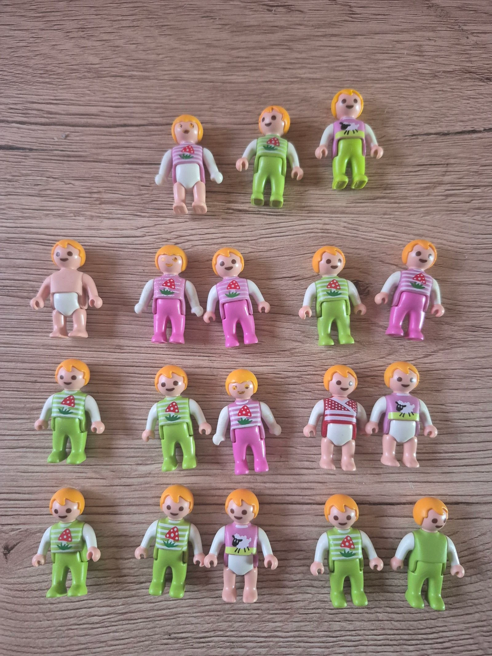 Bébé cheveux blond playmobil à l unité 